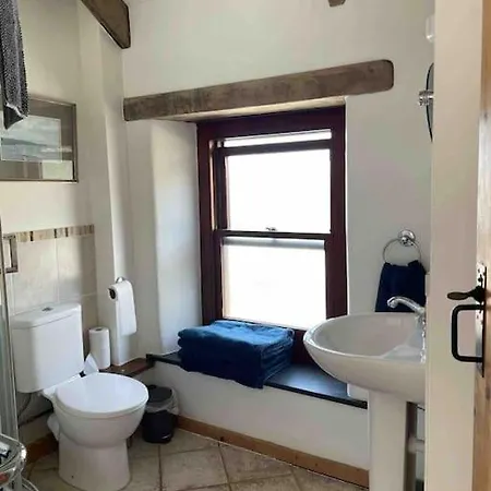 9a Viaduct - The Cosiest Bolthole In The Sw! Appartement *